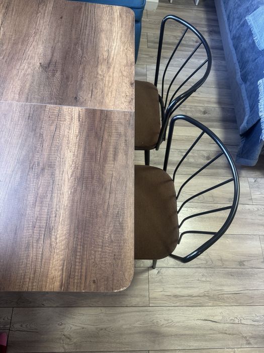 Продам стол со стульями