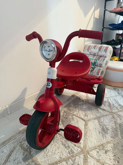 Продам детский велосипед 3х колесный