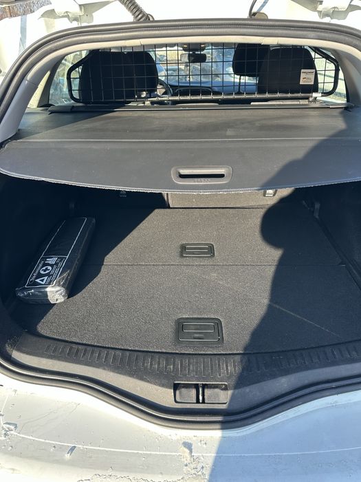 Renault Megane 4 - 1.3TCE/ BENZINA/ Garantie  / euro 6 / 2019