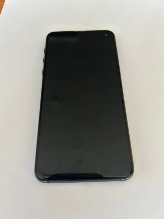 Samsung galaxy S10e 128