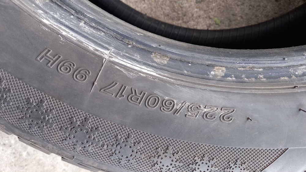 225/60 R17 LASSA