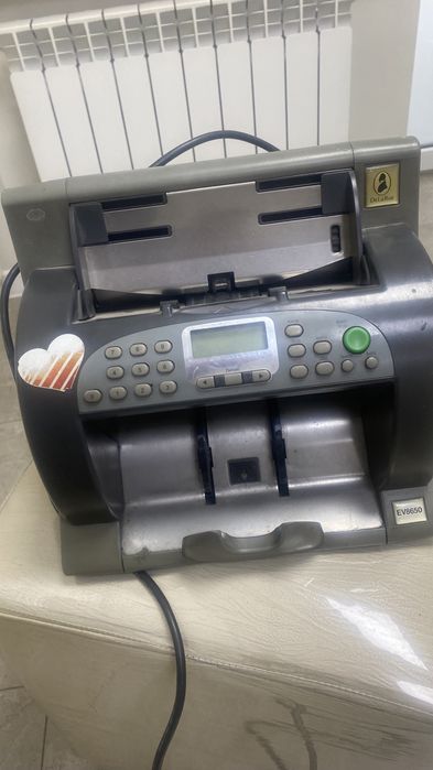 Аппарат для считывания денег