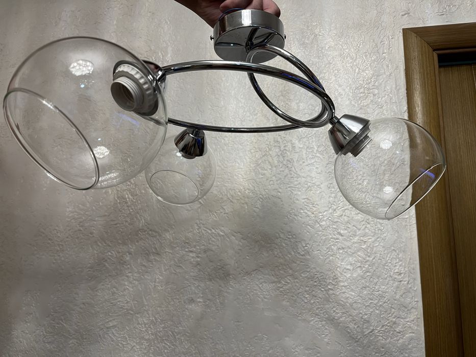 Люстры новые, распродажа