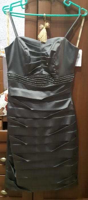 Платье вечернее новое