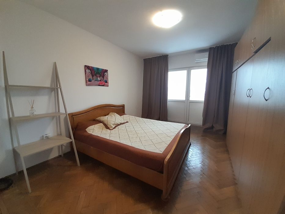 Vânzarea întregului conținut al apartamentului