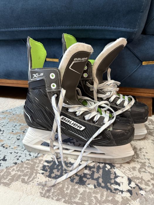 Коньки Bauer XLS