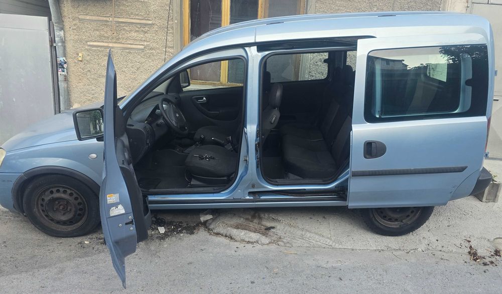 Opel Combo 1.7 CDTI 101 к.с.