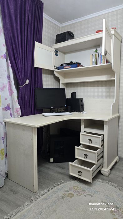 Спальный гарнитур детский.