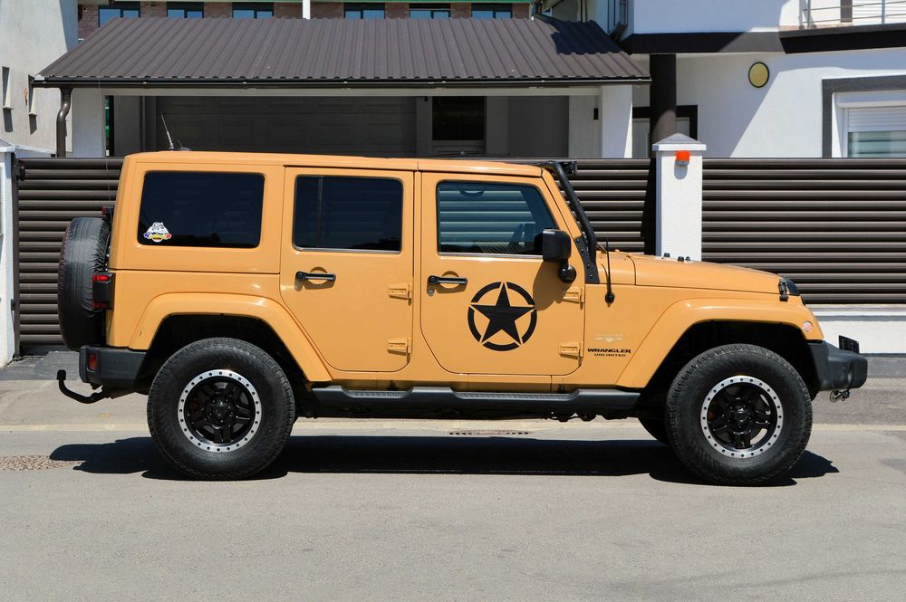 Jeep Wrangler Unlimited Editie Sahara 2.8 CRD 200 CP Automat - FULL OMOLOGAT - Troliu - Lift - 285/70R17 - An 2013