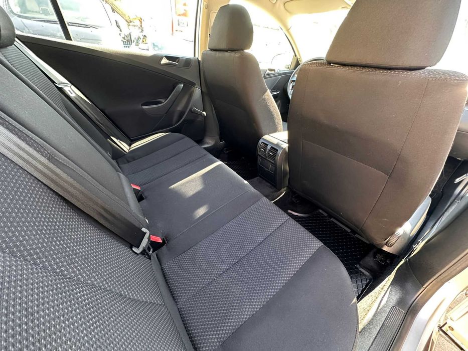 Vw passat euro 5 110cp cash sau rate garantie 12 luni