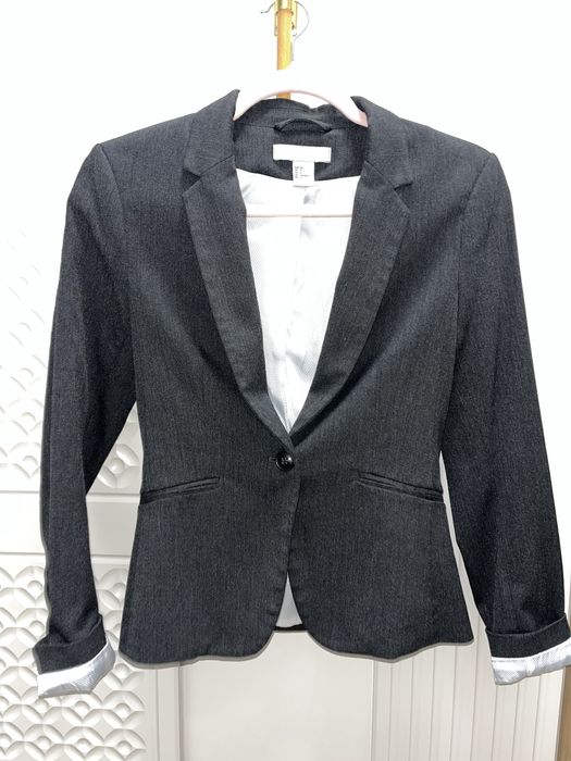 Сако, блейзер сив и бежов