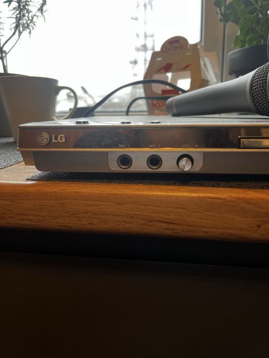 DVD магнитофон + CD диски