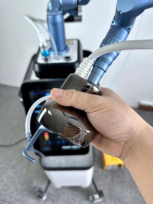 Фракционный Лазер аппарат Со2 Фемто дермо 70ватт