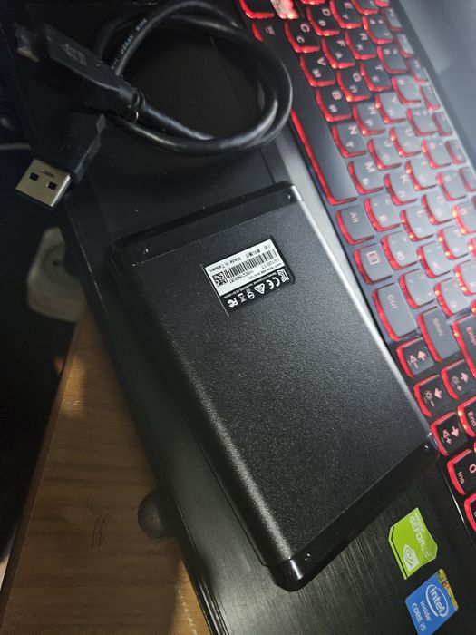 жёсткий диск ADATA
