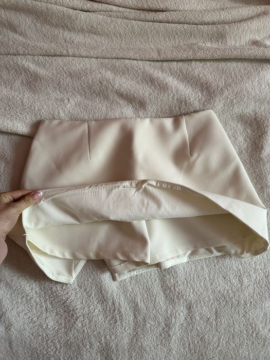 Къси гащи, пола-панталон: Zara, Pause Jeans S, M
