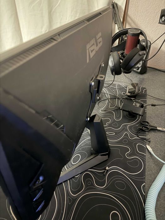 Гейминг монитор 280Hz ASUS & ASUS 270Hz