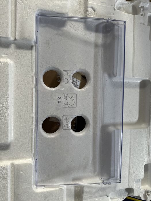 Fata sertar clapeta usa frigider congelator arctic beko 44x23 nou