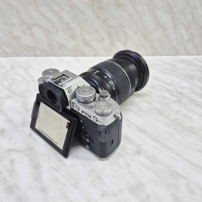 Aparat foto Fujifilm X-T3 +Obiectiv Fujifilm XF 16-55mm Zeus
