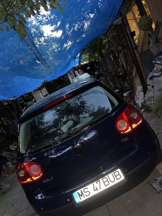 Volkswagen golf 5