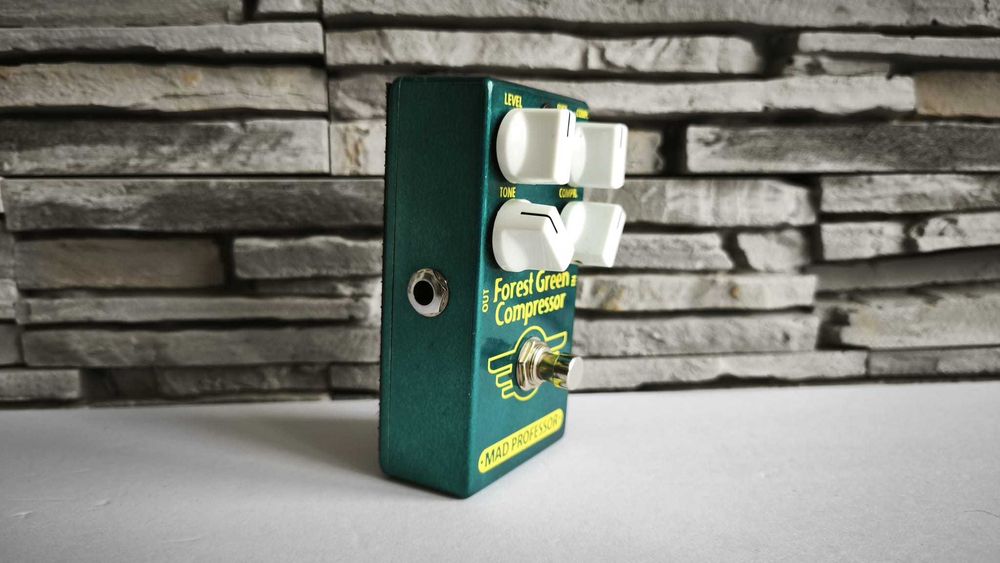 Mad Professor Forest Green Compressor – Pedală boutique Compressor / Sustainer pentru chitară și bass - Garantie 1 AN!