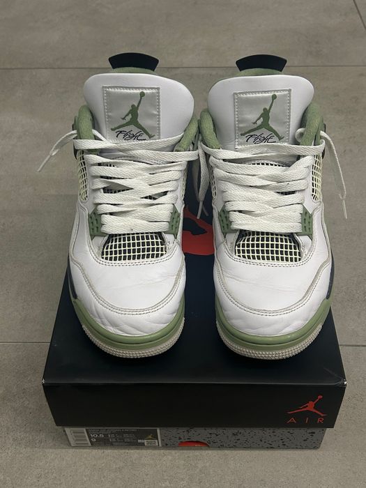Air Jordan 4 Seafoam