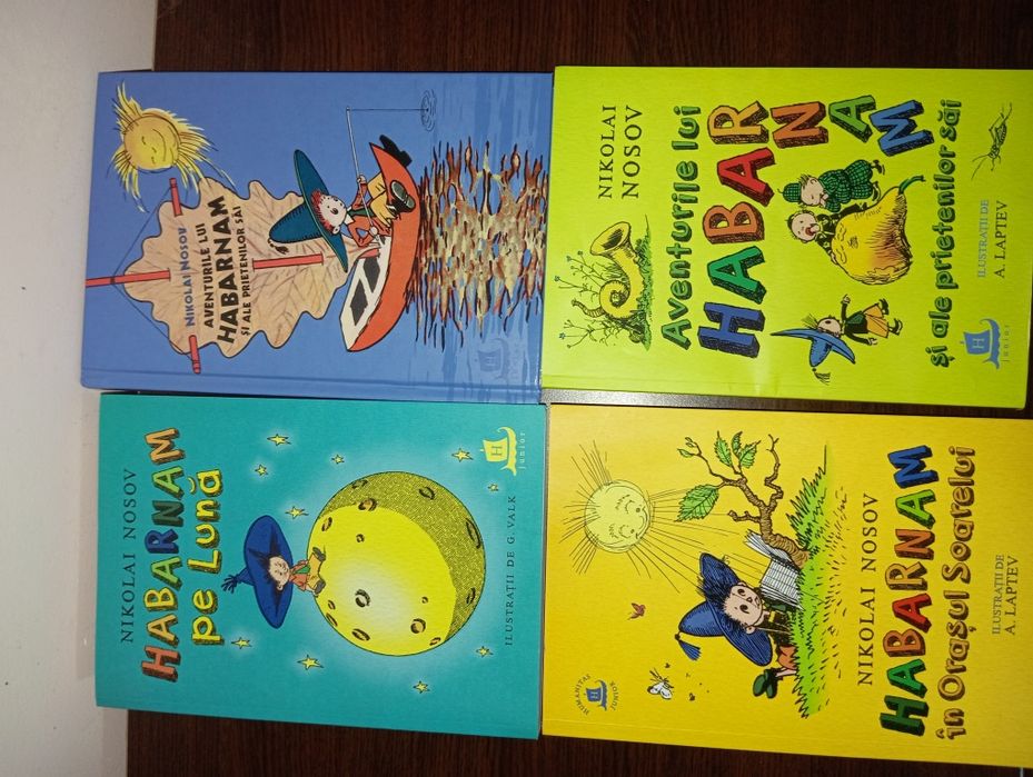 Cărți pentru copii în stare impecabilă.Pretul este per bucată!!