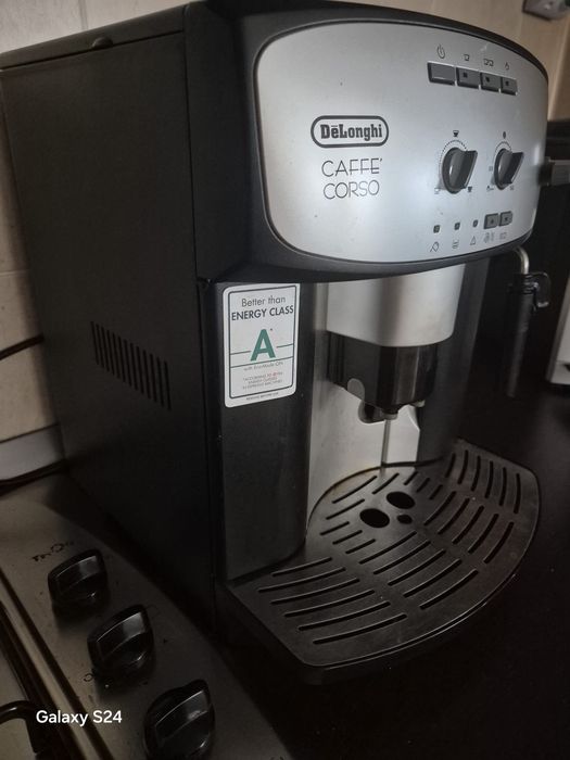 Expressor Delonghi Cafee Corso.
