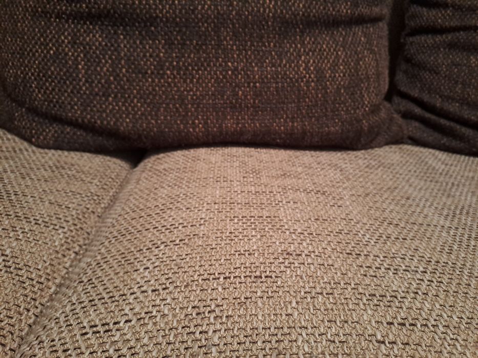 Canapea extensibila 3 locuri