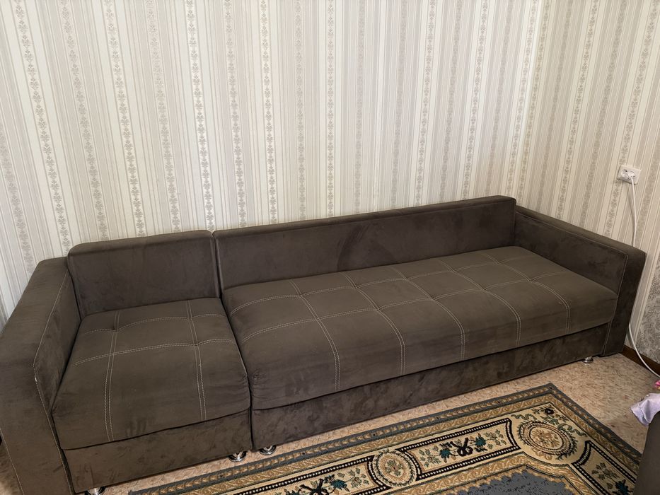 Диван и кресло для гостиной