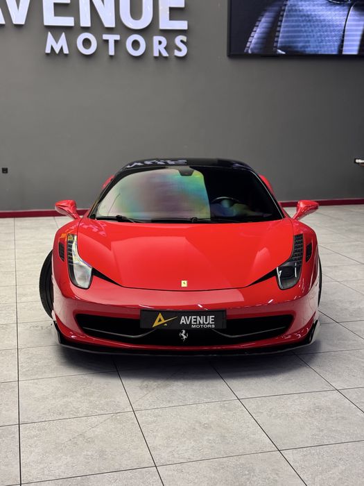 Ferarri 458 Italy