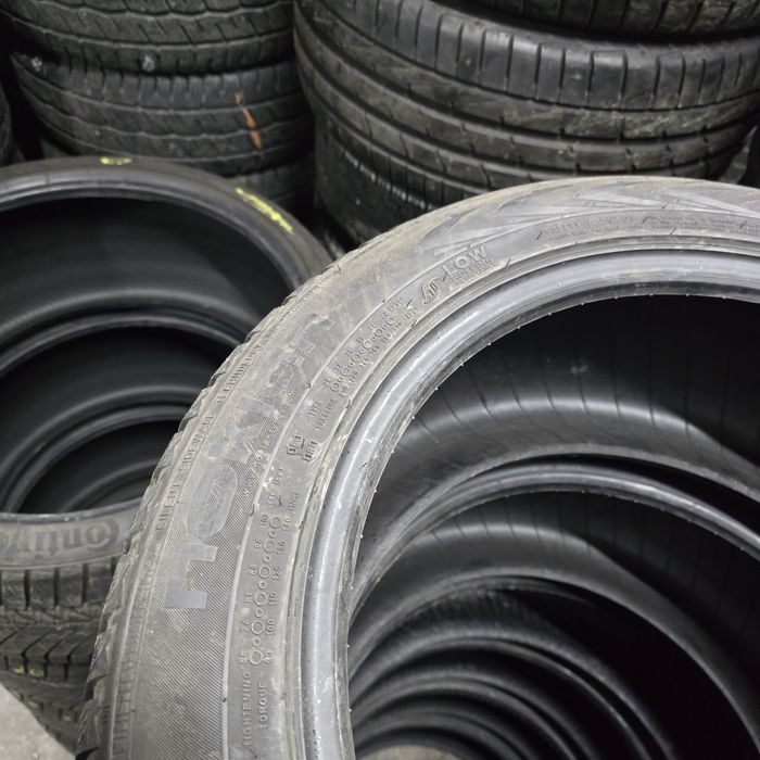 2x 245/45/18 M+S NOKIAN Stare excelentă