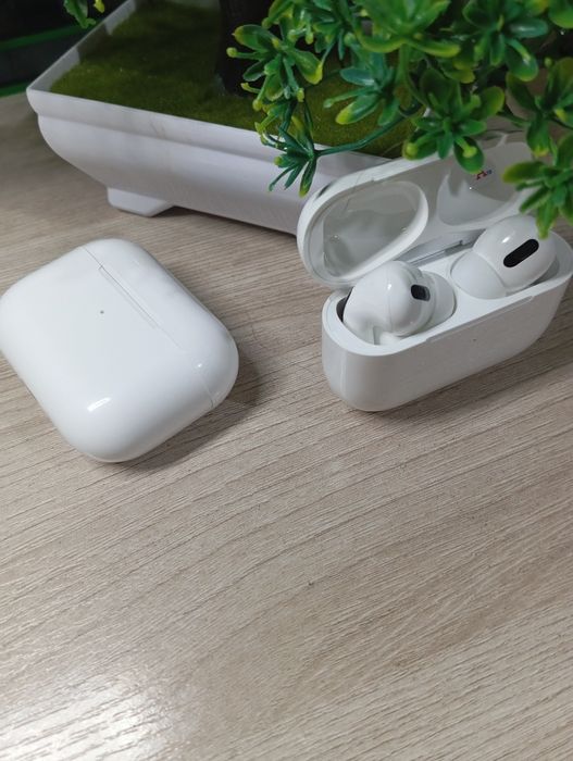 Беспроводные наушники