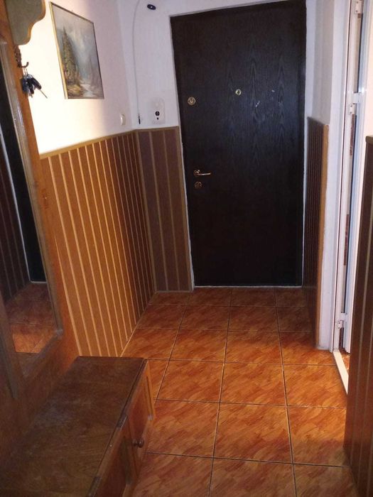Inchiriez apartament 2 camere
