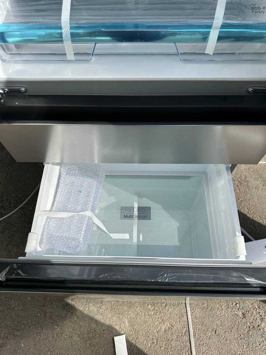 Холодильник Hisense RF540N4SBI2, French Door, нержавеющая сталь