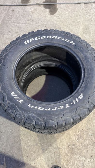 Продам шины всесезонные