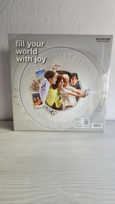 Fujifilm Instax Mini 12 Bundle Box