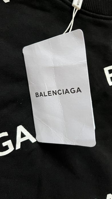 Кофта Balenciaga