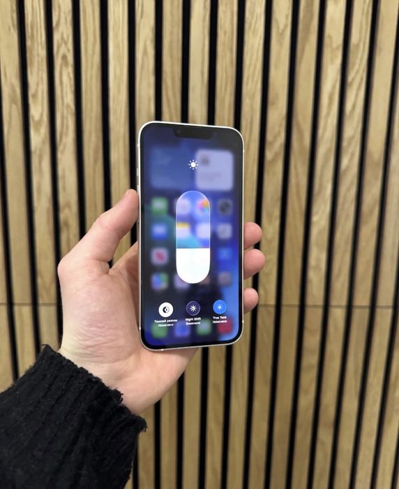 Продам Айфон 13  128gb