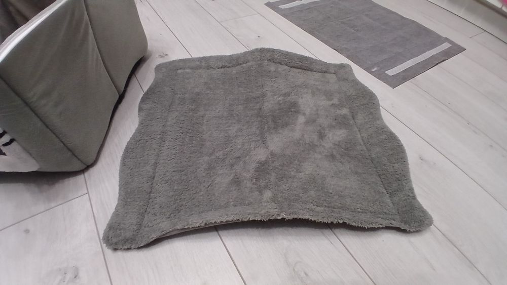 Домик для собак и кошек