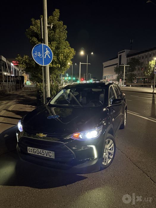 Tracker 2 LTZ Plus 2025 qora srochno