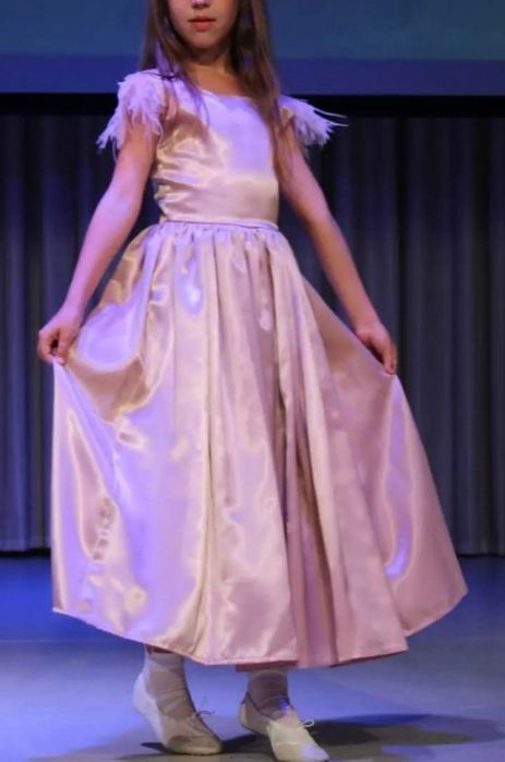 Платье детское длинное