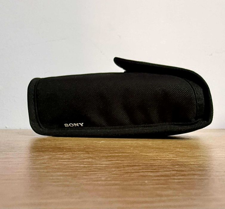 Blitz extern Sony HVL-F32M cu husă și suport – stare excelentă