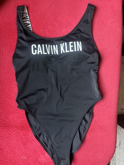 Calvin Klein цял бански
