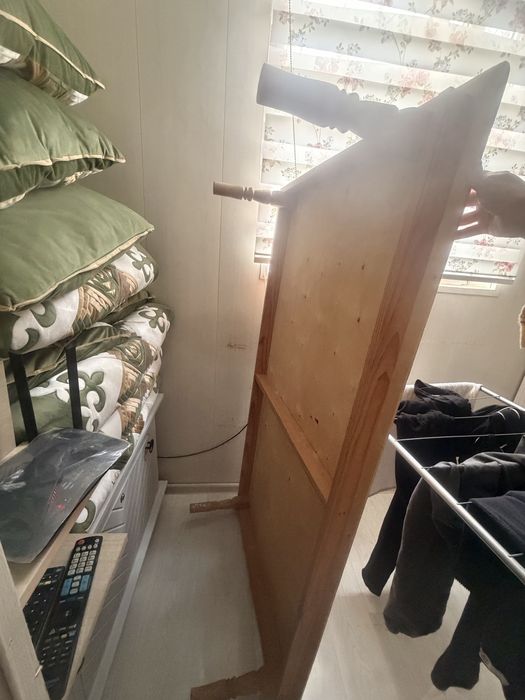 Срочно Жер стол 150*75