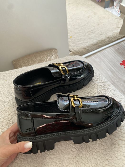 Pantofi Oxford Nr 35,5