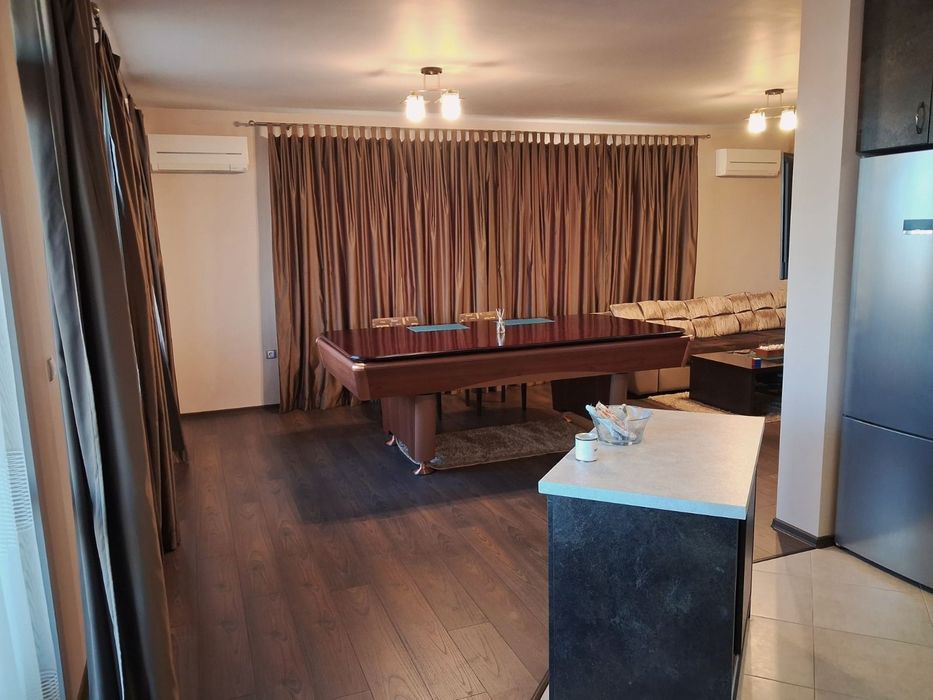 Холна маса, трапезна маса