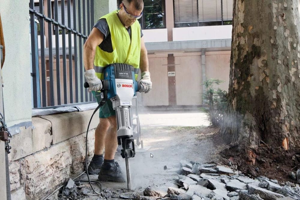 Отбойный молоток BOSCH GSH 27 VC