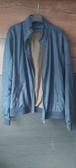 Яке-бомбър Zara.