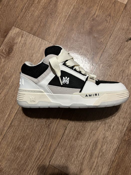 Кроссовки бренда AMIRI