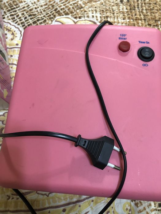 Продается лампа для шеллака.